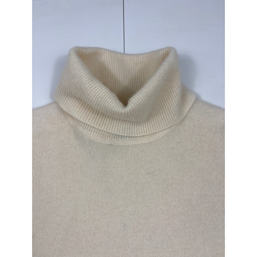 Lord & Taylor Womens 100% Cashmere Turtleneck Sweater Cream Off-White Large - Picture 4 of 9